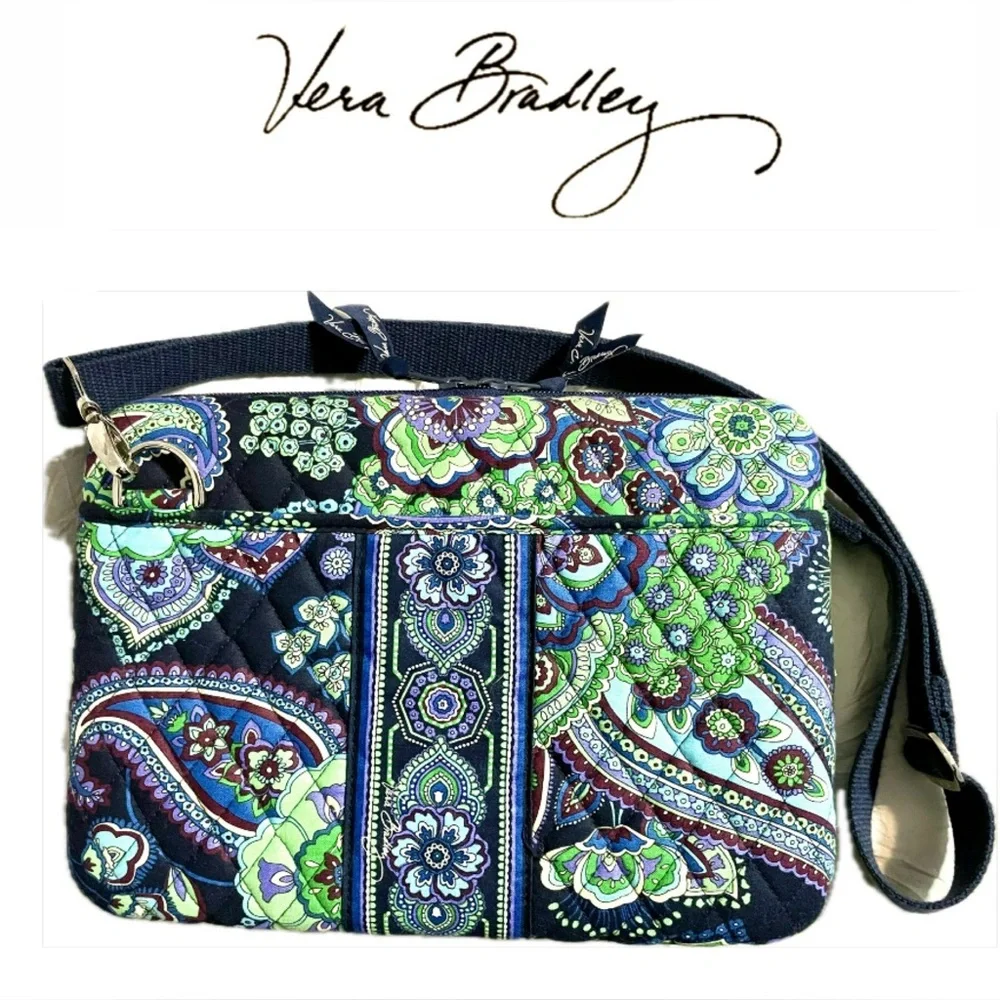VERA BRADLEY hard shell lap top/tablet navy floral carrying case size11x8 excond